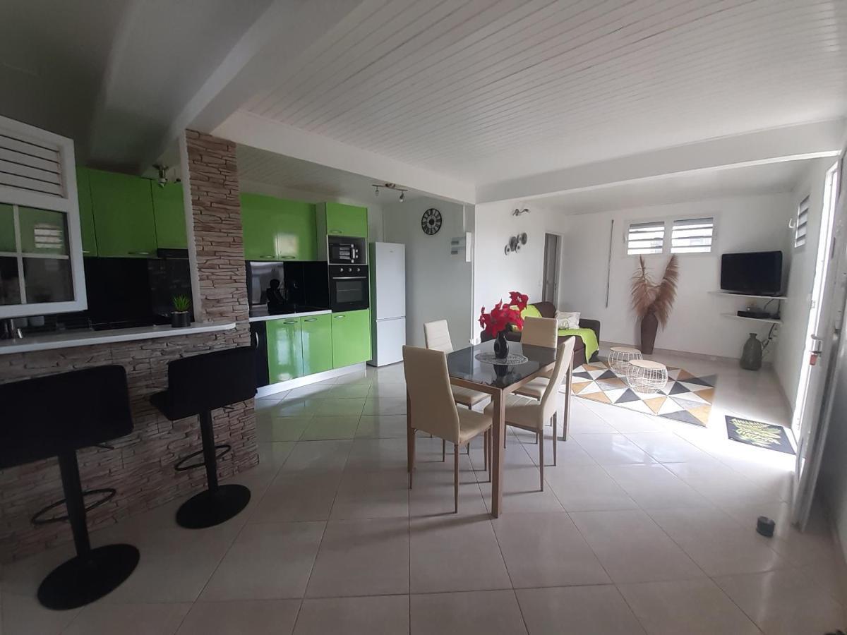 Appartement Bella à Gros-Morne Extérieur photo
