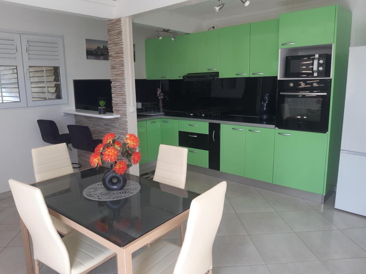 Appartement Bella à Gros-Morne Extérieur photo