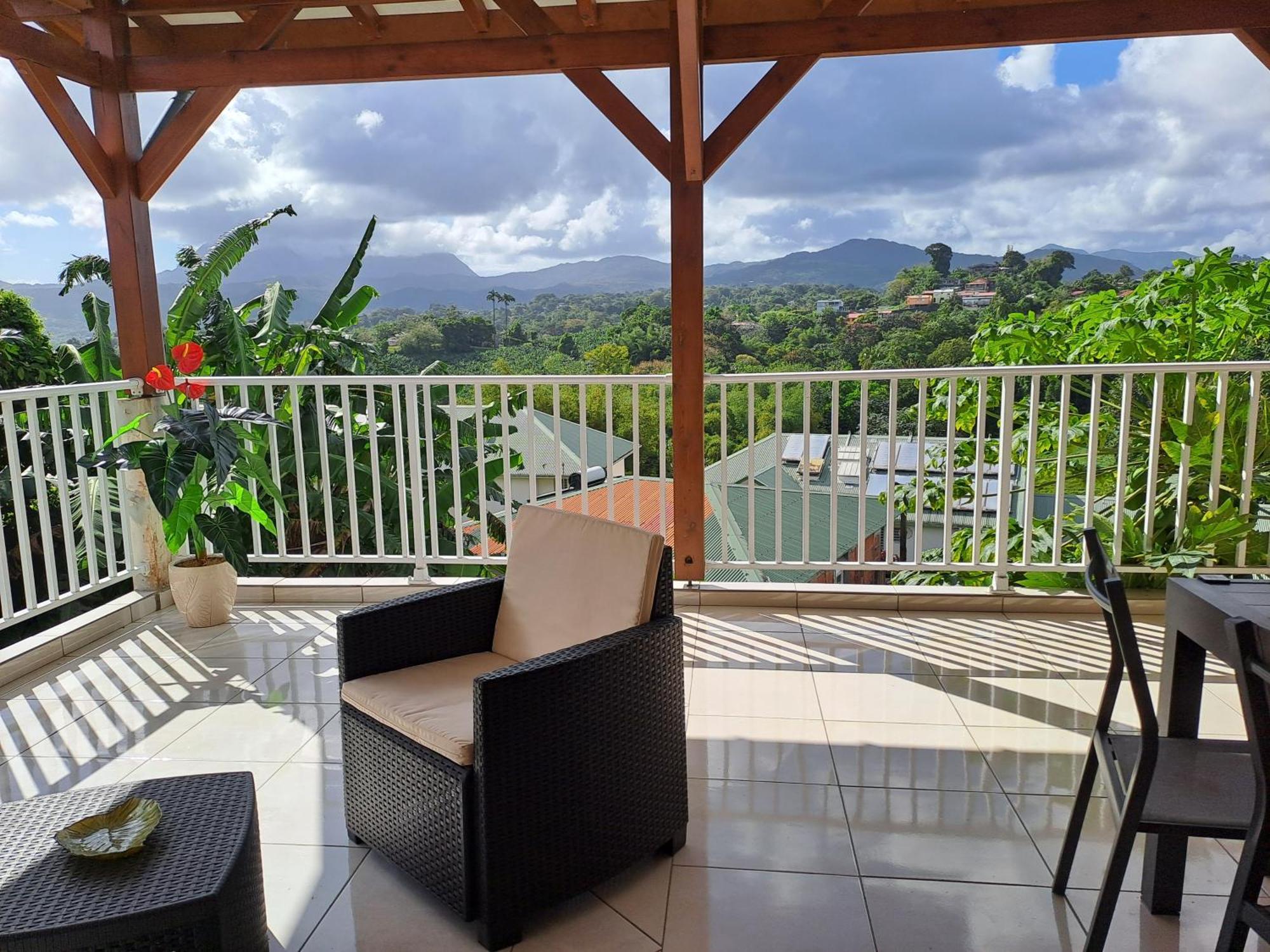 Appartement Bella à Gros-Morne Extérieur photo